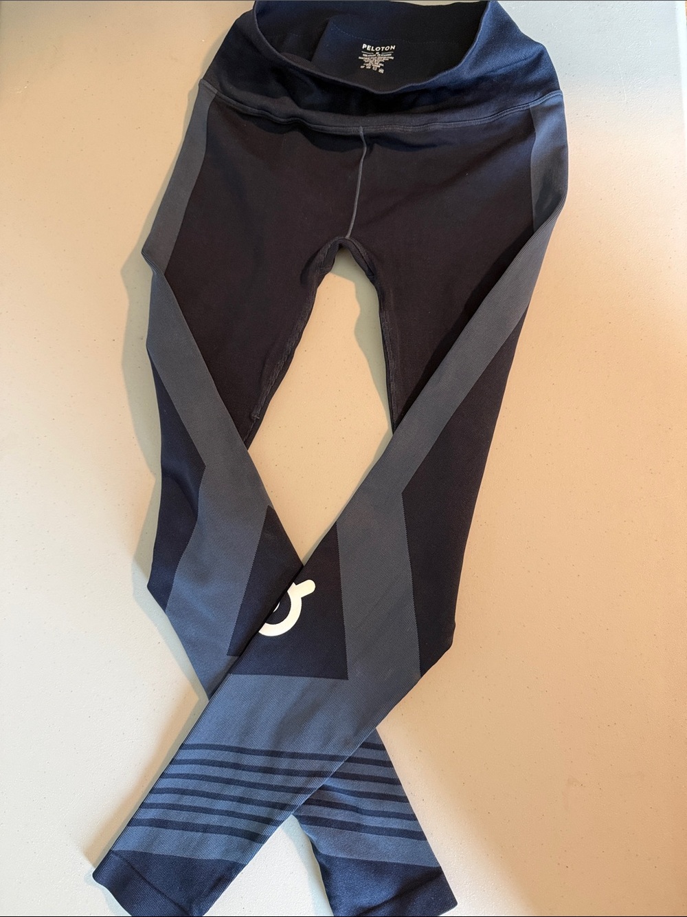 NWOT Peloton Blue Panel Athletic Leggings Compression Size Medium